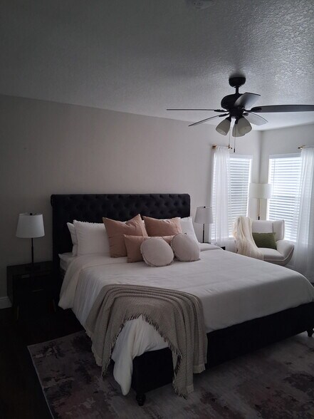 Building Photo - 4624 Cumbrian Lakes Dr