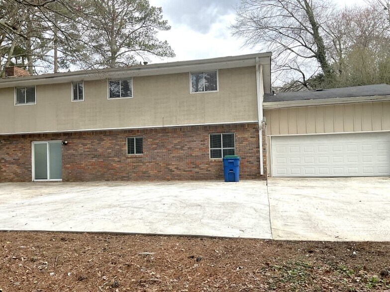Building Photo - 4245 Valley Lake Terrace SW