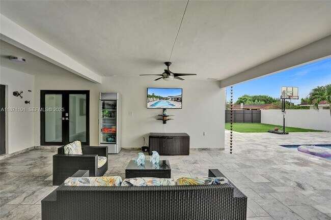 Building Photo - 6201 SW 107th Ave