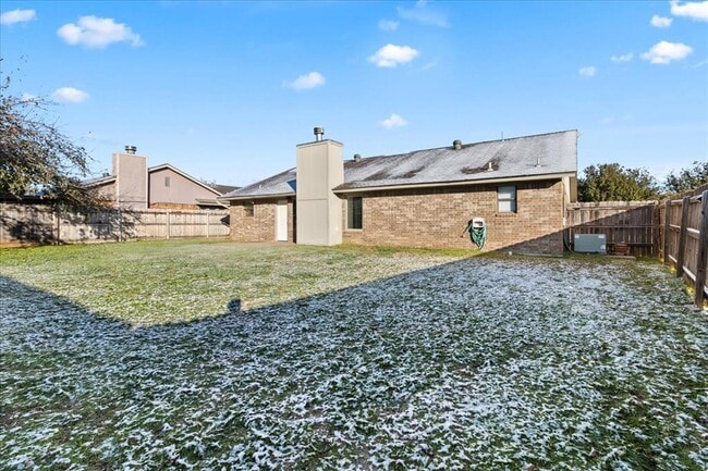 Building Photo - 8800 NW 92nd St