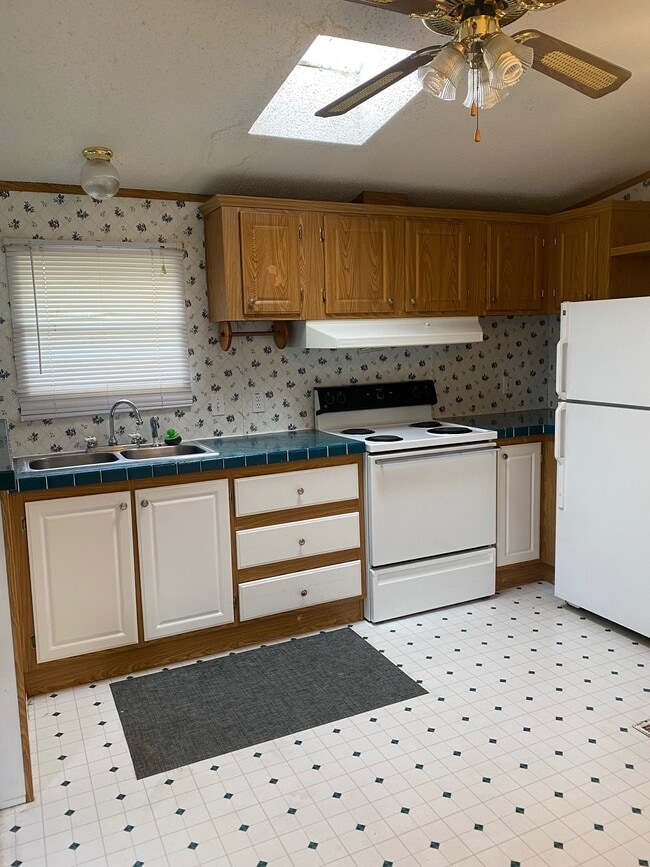 Building Photo - 16135 OH-39