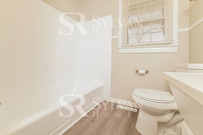 Building Photo - You will love this 3BR Home!