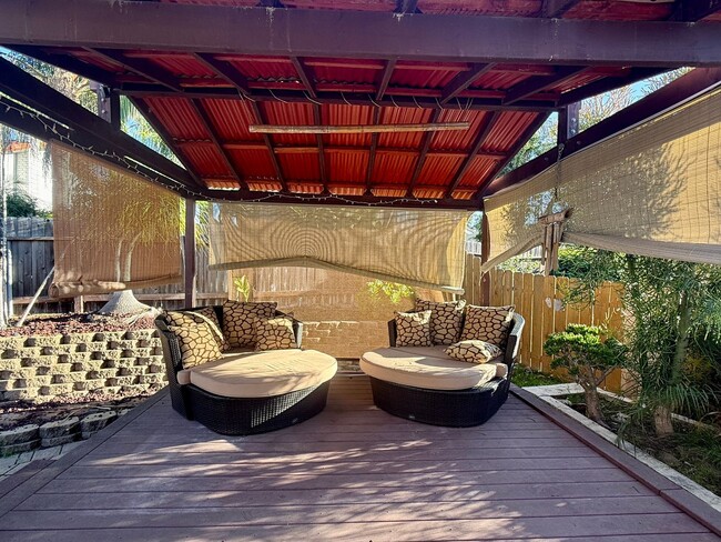 Building Photo - Ranch Style Home in Rancho Pondarosa Community