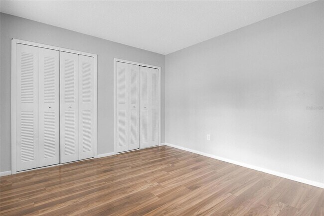 Building Photo - 97 Windtree Ln