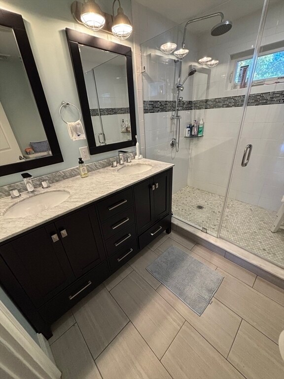 Building Photo - 569 Commonwealth Ave