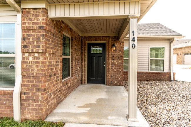 Building Photo - 102 Legacy Dr