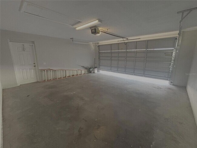 Building Photo - 9965 SW 55th Ave Rd