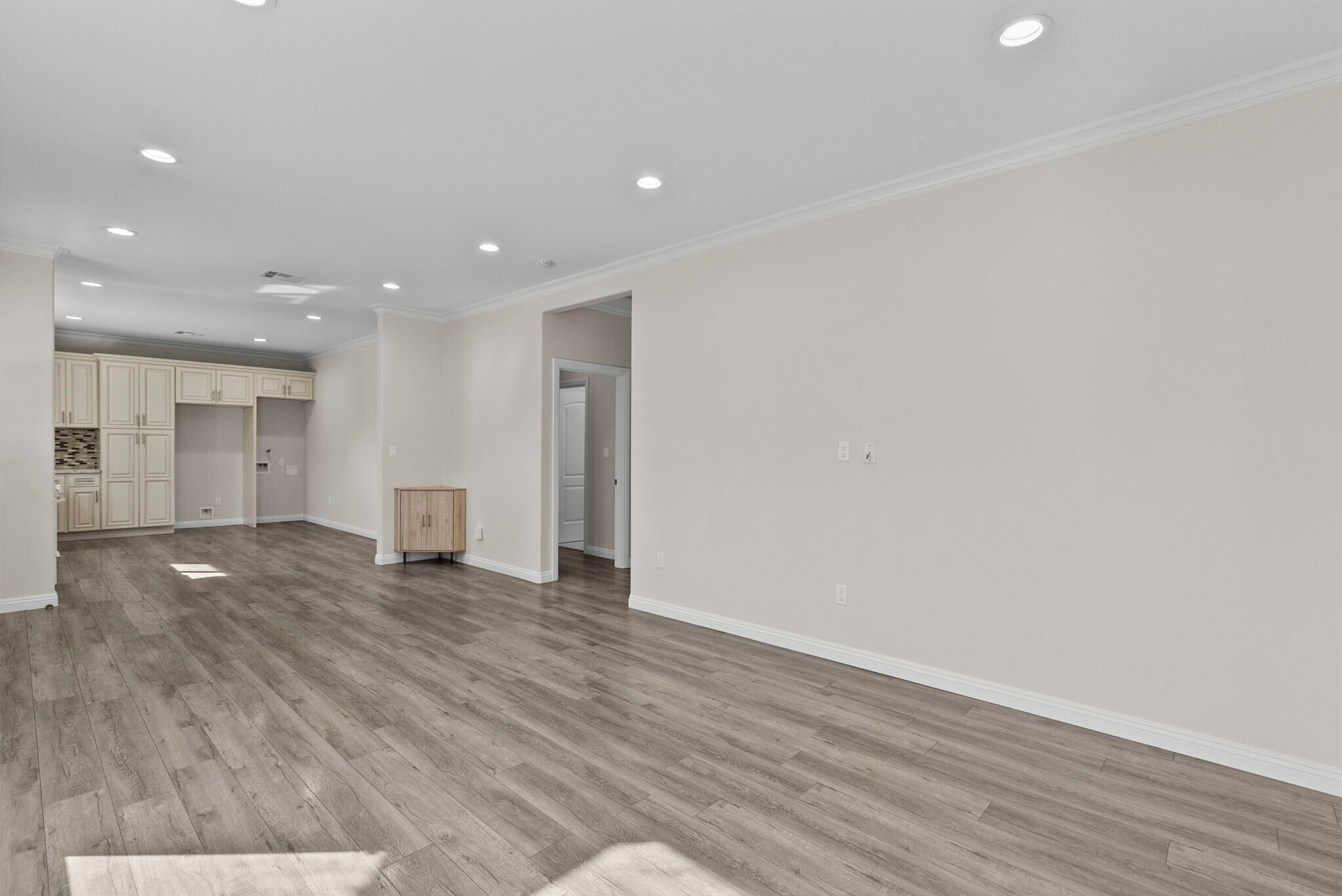 Building Photo - 6715 Cedros Ave