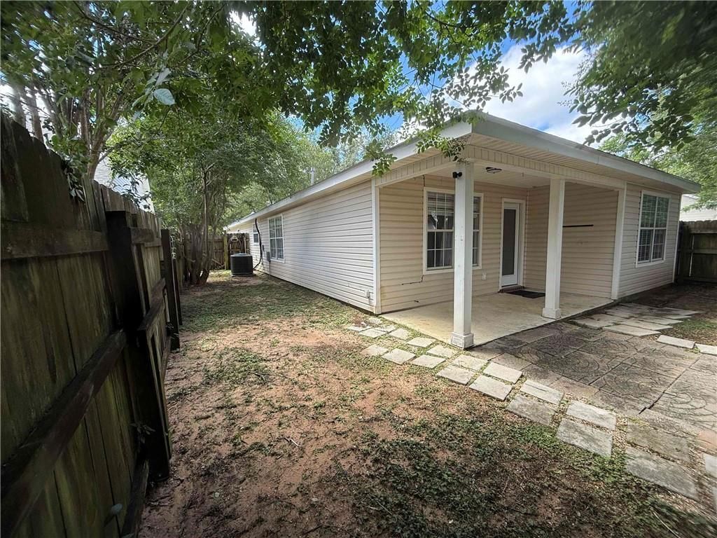 Building Photo - 106 Northchase Ct