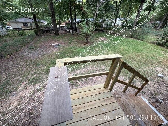 Building Photo - 2706 Longcoy-