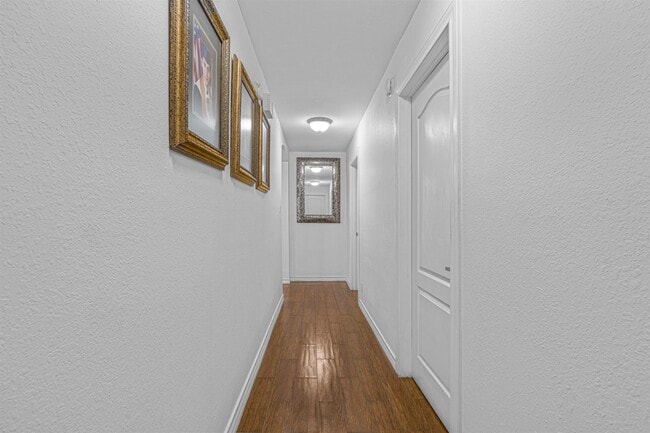 Building Photo - 3111 Persimmon Ct