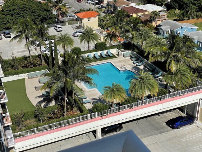 Building Photo - 3000 Coral Way