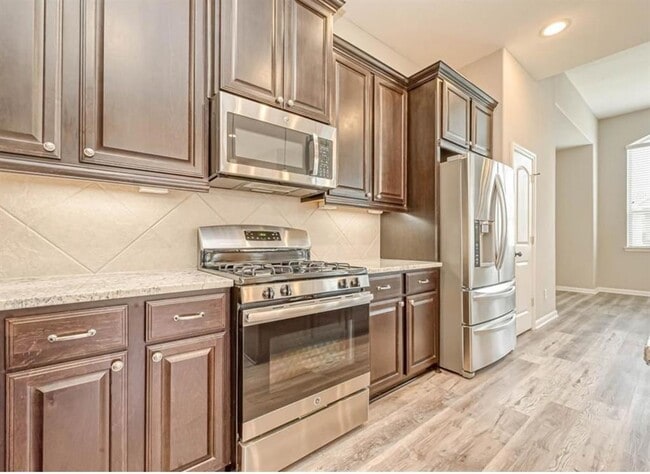 Building Photo - 123 Mimosa Silk Ct