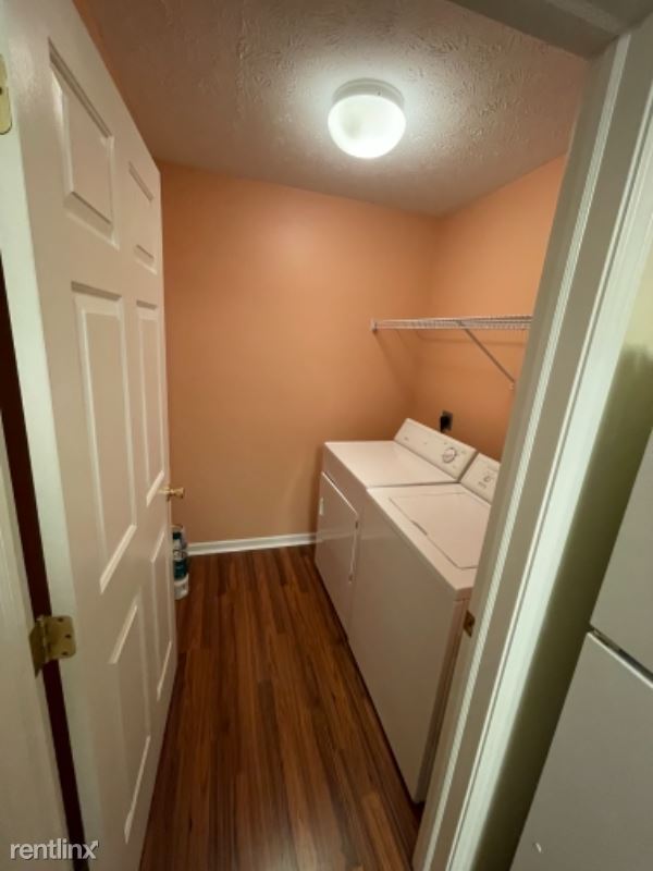 Building Photo - 2 br, 2 bath Condo - 14708 Lenox Dr