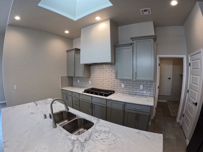 Building Photo - 3729 Santa Clarita Ave