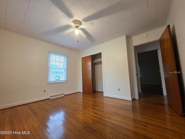 Building Photo - 204 Wharton St