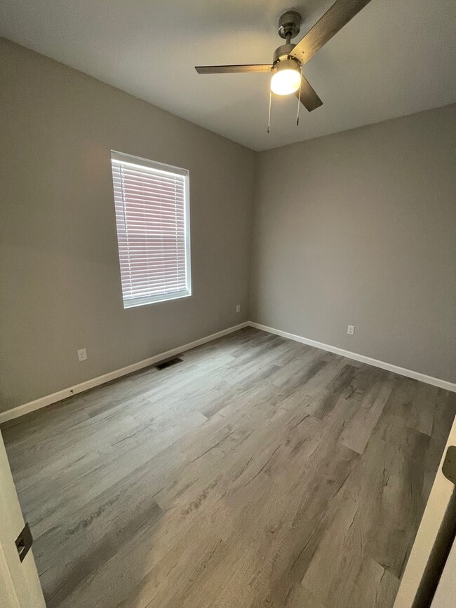 Building Photo - 94 Timber Hill Dr