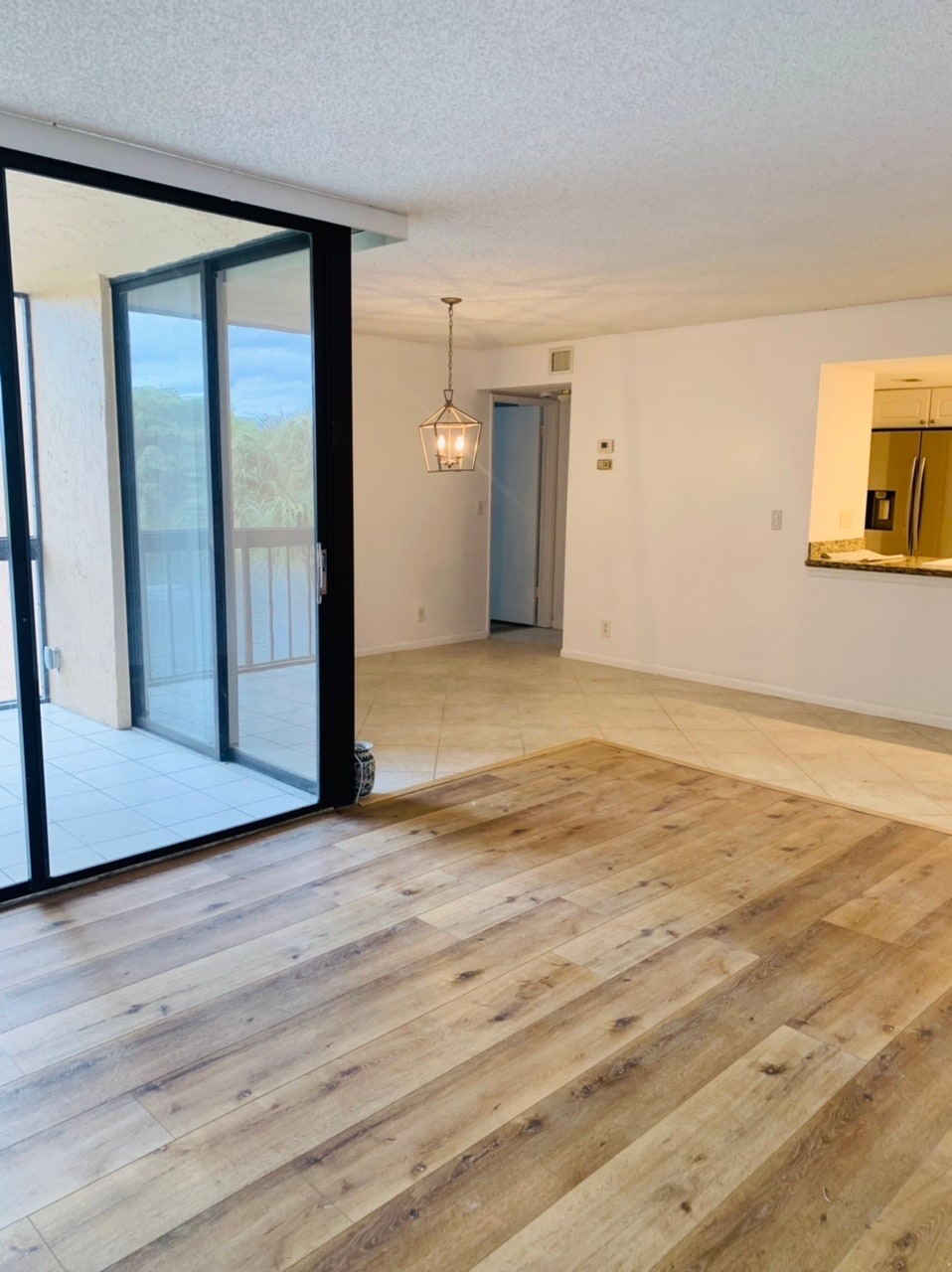 Siting room - 950 Egret Cir