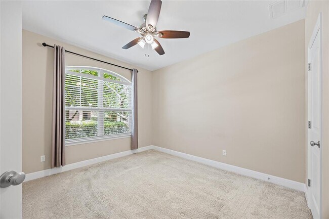 Building Photo - 17900 Crimson Apple Way