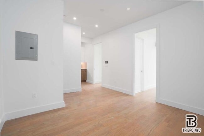 Building Photo - 2 bedroom in BROOKLYN NY 11237