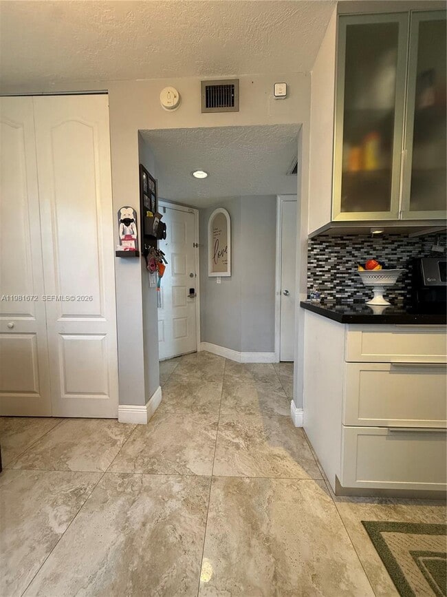 Building Photo - 12950 SW 4th Ct