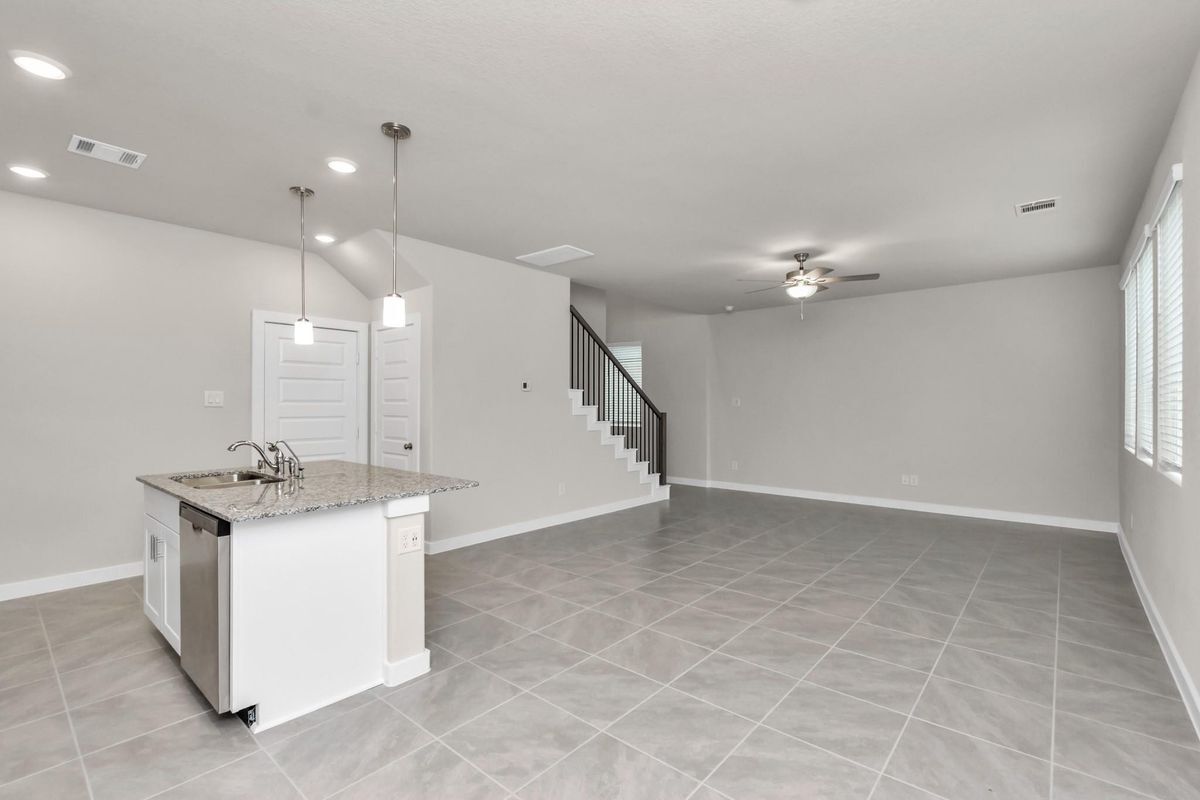 Building Photo - 17407 Bluemink Ln