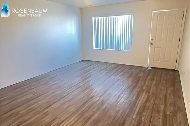 Building Photo - 6069 N Rockland Dr