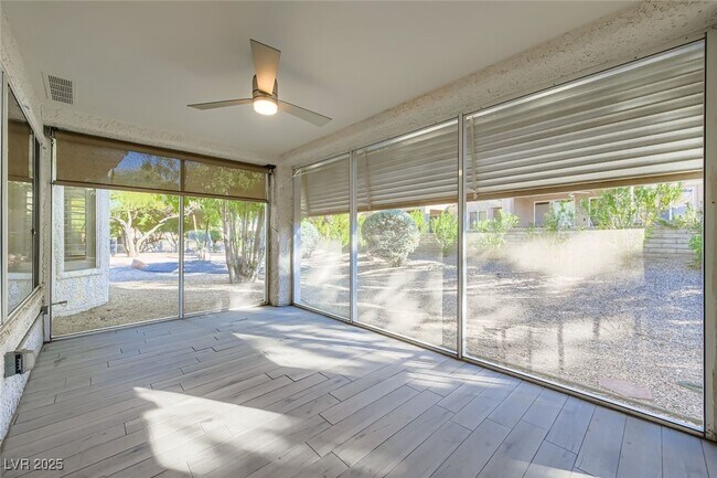 Building Photo - 9045 Firebird Dr