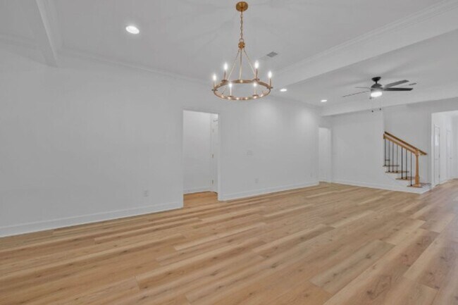 Building Photo - FOR LEASE - NEW BUILD TOWNHOME LOCATED IN ...