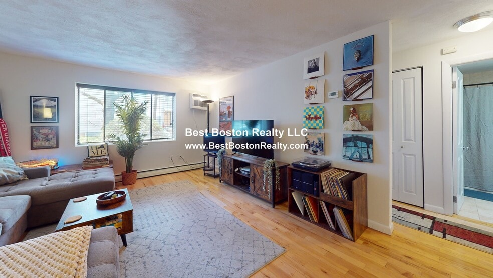 Building Photo - 84 Grant St