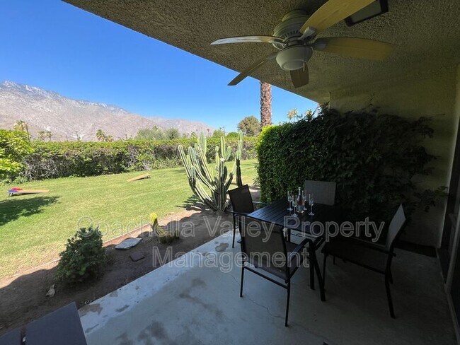 Building Photo - 643 N Vía Acapulco