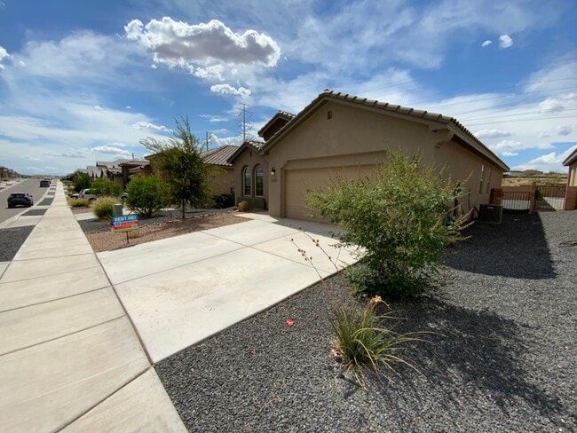Building Photo - Beautiful New Construction Single Story Ho...