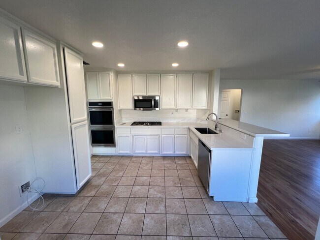 Building Photo - 2809 Gibson View Way