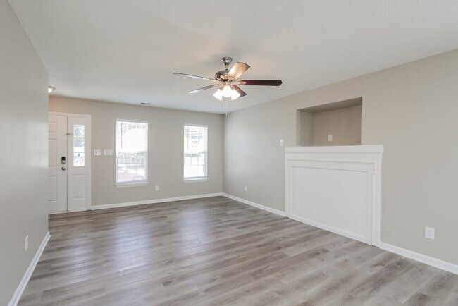 Building Photo - 11807 Golden Maple Ln