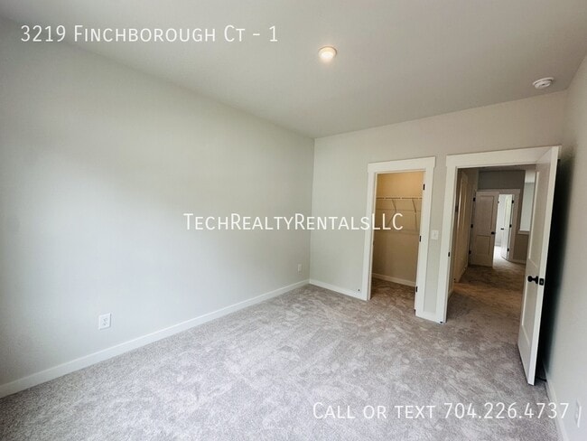 Building Photo - 3219 Finchborough Ct