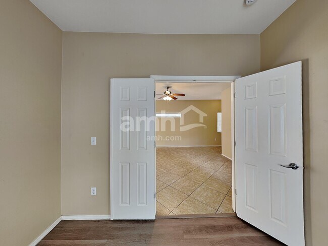 Building Photo - 1990 E Vera Cruz Vis