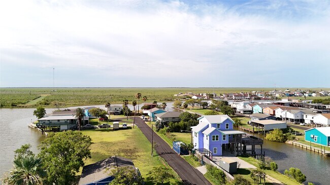Building Photo - 219 Leeward Way