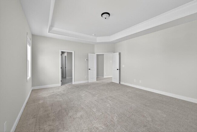Building Photo - 4407 Silver Oak Dr SW