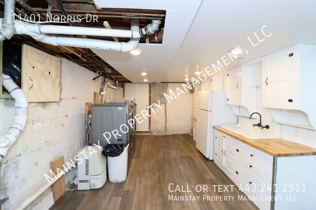 Building Photo - 11401 Norris Dr