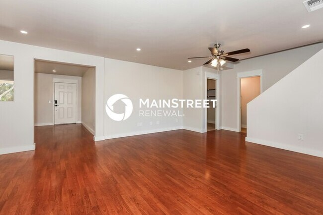 Building Photo - 3 Bedroom Pet-Friendly Home in SAN TAN VALLEY, AZ with Main Street Renewal
