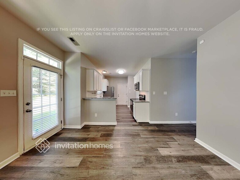 Building Photo - 9537 Green Apple Dr