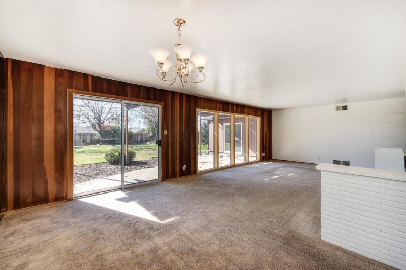 Building Photo - 1302 Frances Dr