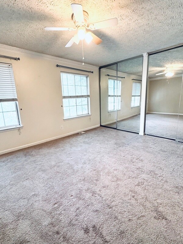 Building Photo - 8262 McGuire Dr