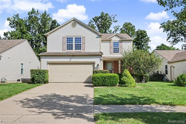Building Photo - 7055 Oakridge Dr