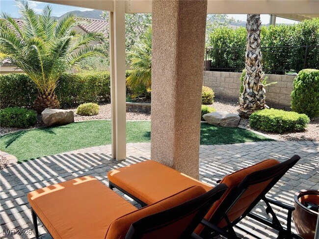 Building Photo - 2192 Canyonville Dr