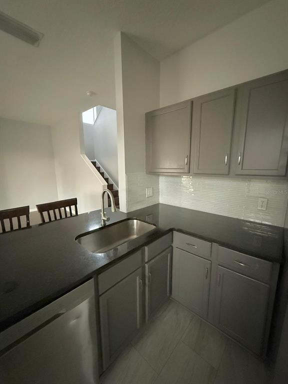 Building Photo - 14116 Entrada Dr