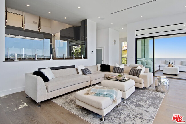 Building Photo - 4130 Parva Ave