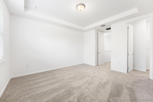 Building Photo - 4333 Efendi Dr