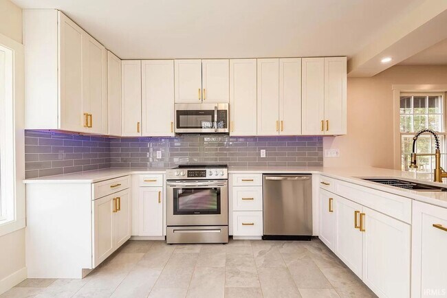 Primary Photo - Complete Eastside Renovation - 4BR/4BA Lar...