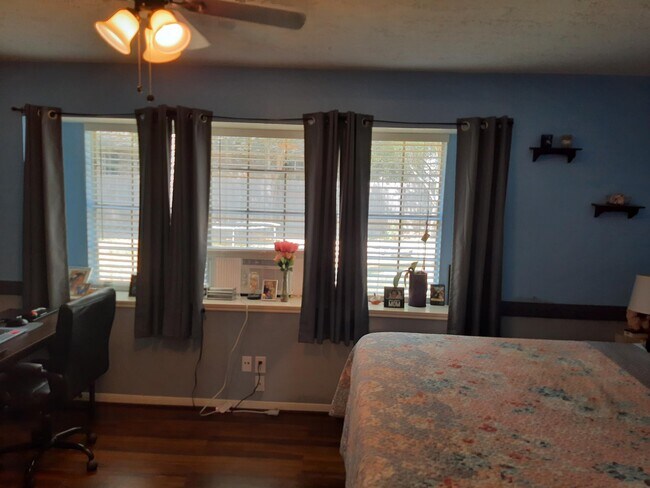 Building Photo - 22730 Elm Bark St